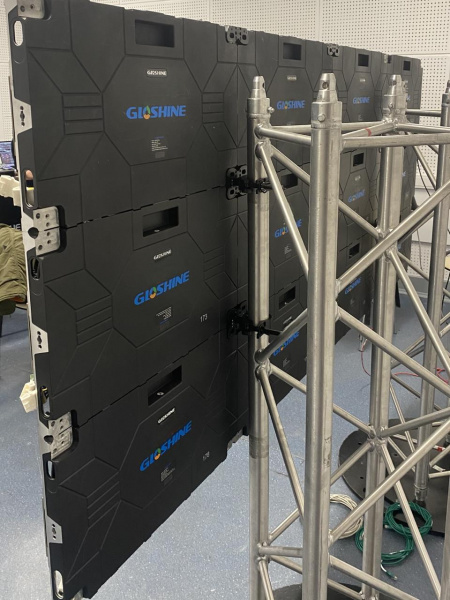 Светодиодный экран с шагом 1.5мм